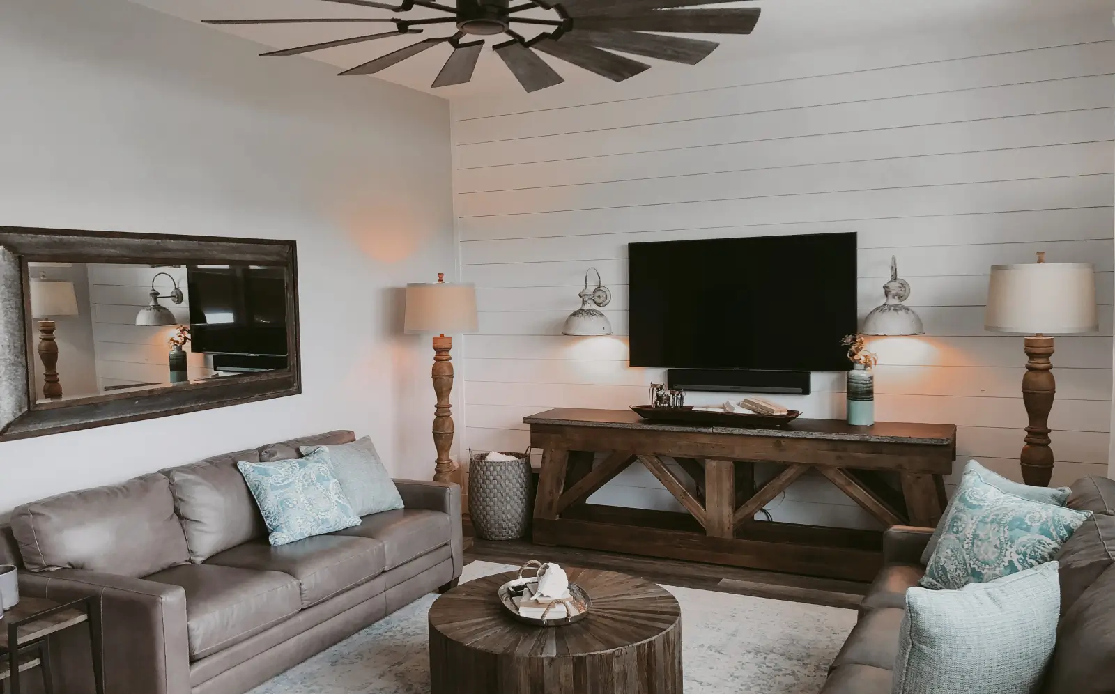 Modern transitional living-room interior design in Fort Myers featuring contemporary influences